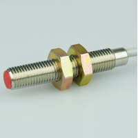 Honeywell 8mm normally open PNP Inductive Pro...