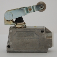 Saia 16a limit switch with roller lever